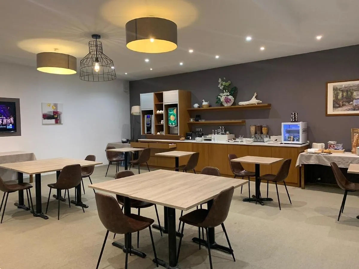 Logis Hotel-Restaurant Saint Romain Anse Hotel