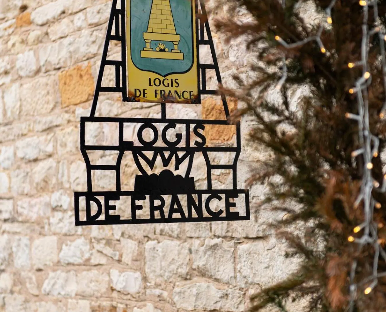 Logis Hotel-Restaurant Saint Romain Anse 3*,